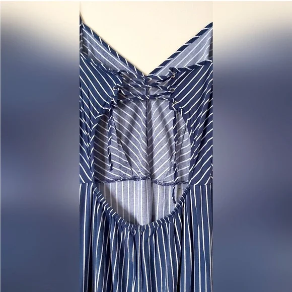 DONATED ❌BLUENOTES stripped spaghetti straps maxi dress size M - Picture 3 of 4